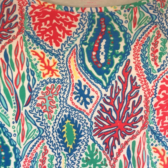 Lilly Pulitzer Bailey Top in Multi Let Minnow - Picture 7 of 8
